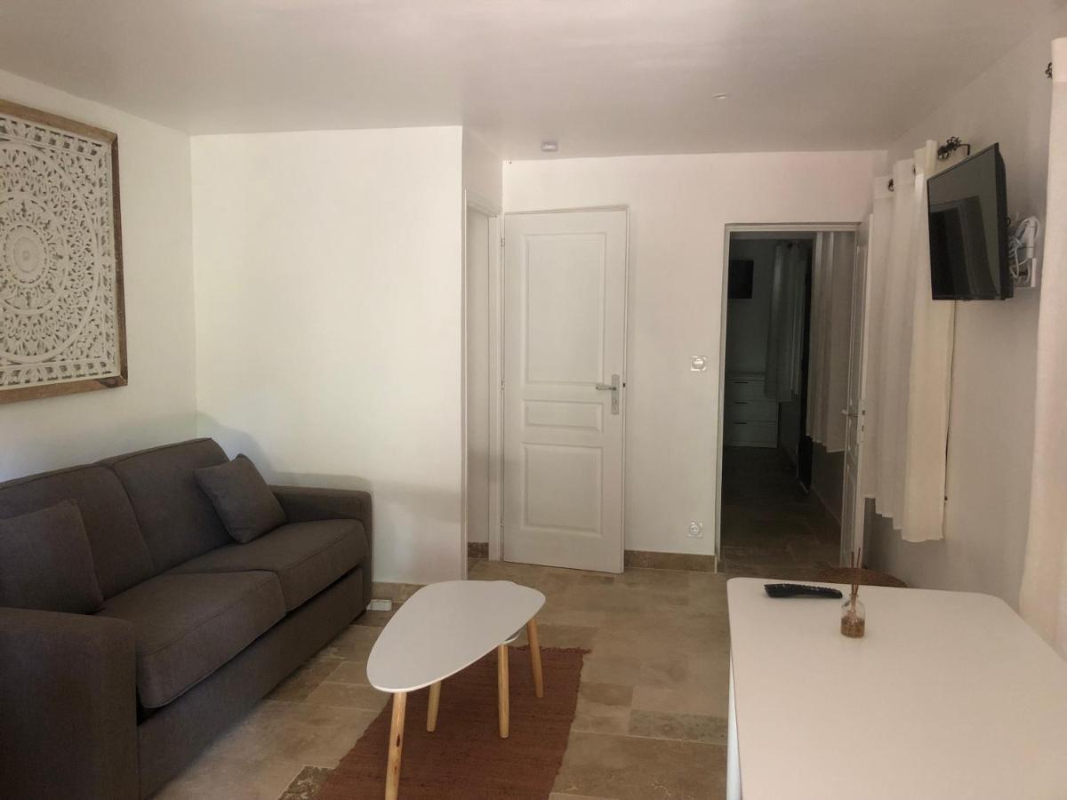 Les Mazets De La Cascade Apartment Salernes Exterior photo