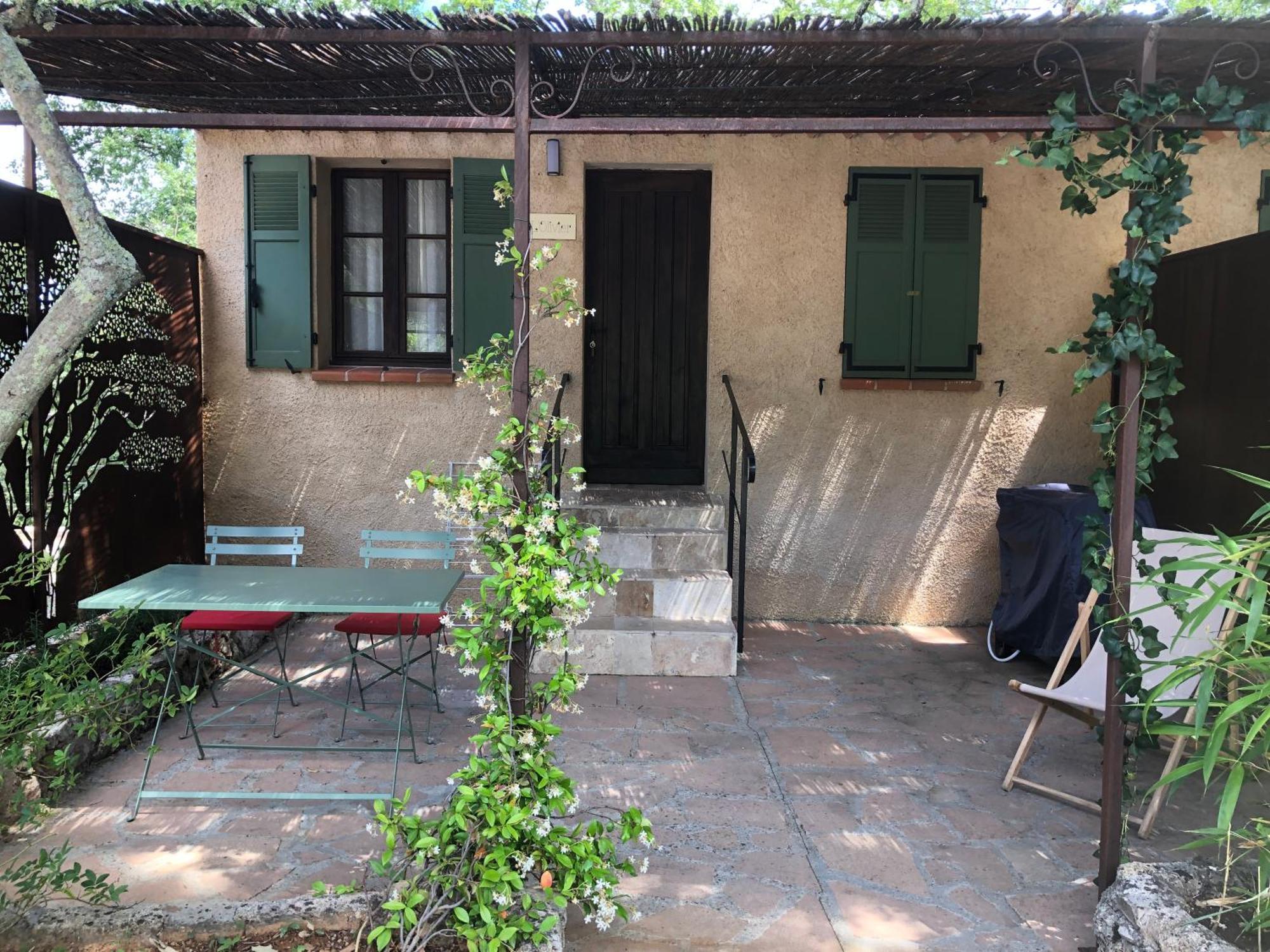 Les Mazets De La Cascade Apartment Salernes Exterior photo